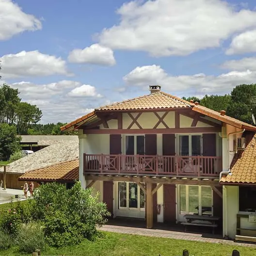 STJU-Lou Cabanot _Ext (1)