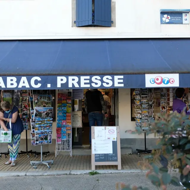 Tabac presse Etcheberry