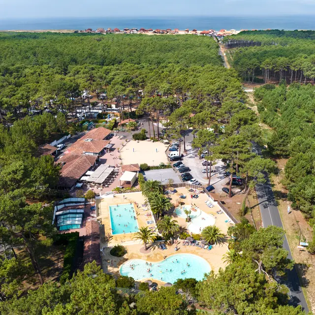 camping-saint girons-vue drone camping-eurosol-ciela-village 1