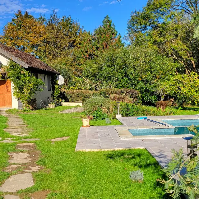 Maisonnette à la campagne