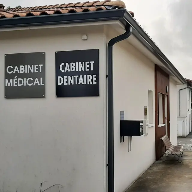 LEON_cabinet dentaire