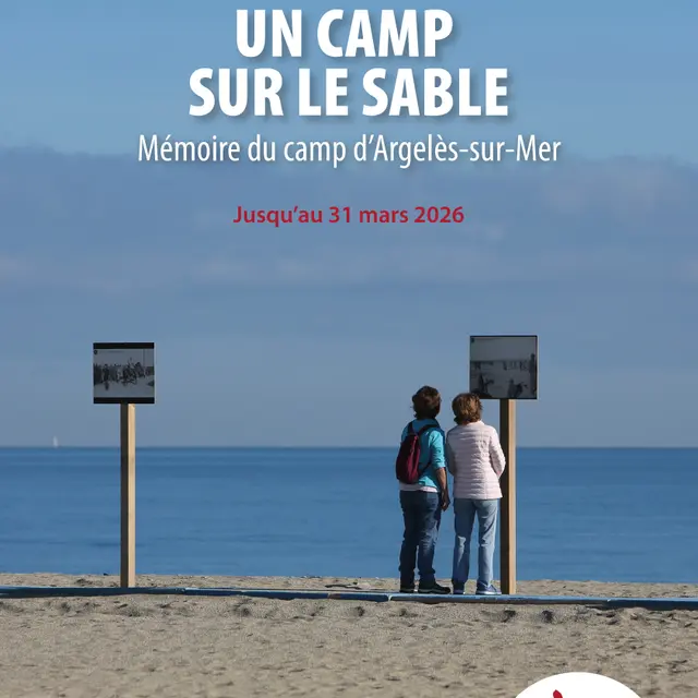 A3-un-camp-sur-le-sable