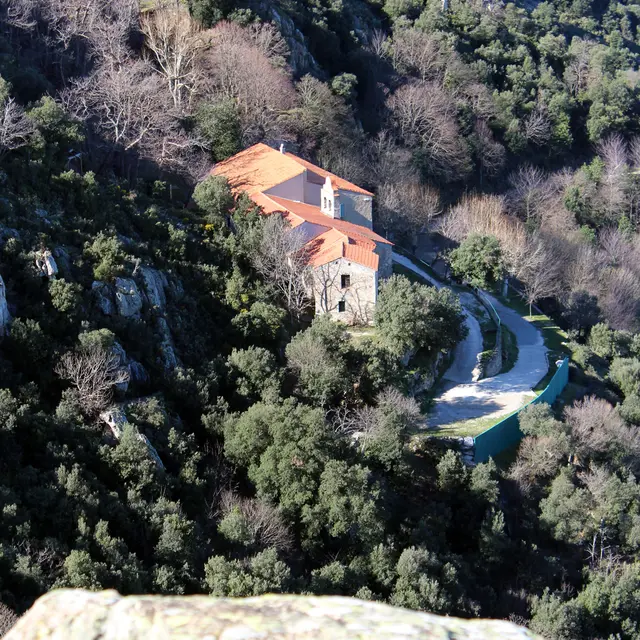 .Argeles rando .ermitage ND du château