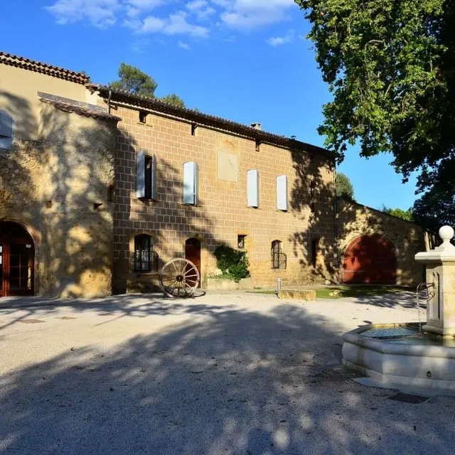 Des gîtes dans un ancien relais de poste du 16°siècle