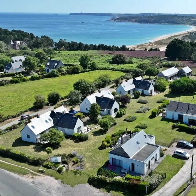gites-du-pecheur-drone(1)