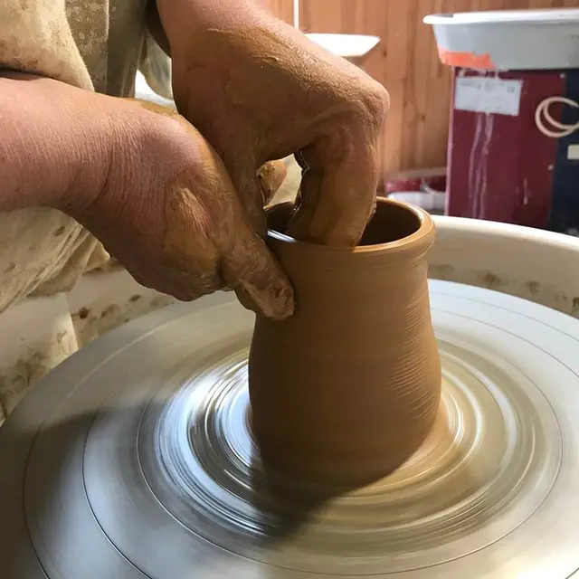 Amélie Clermont - l'Atelier d'Escampette Rochefort-en-Terre - Morbihan Bretagne Sud