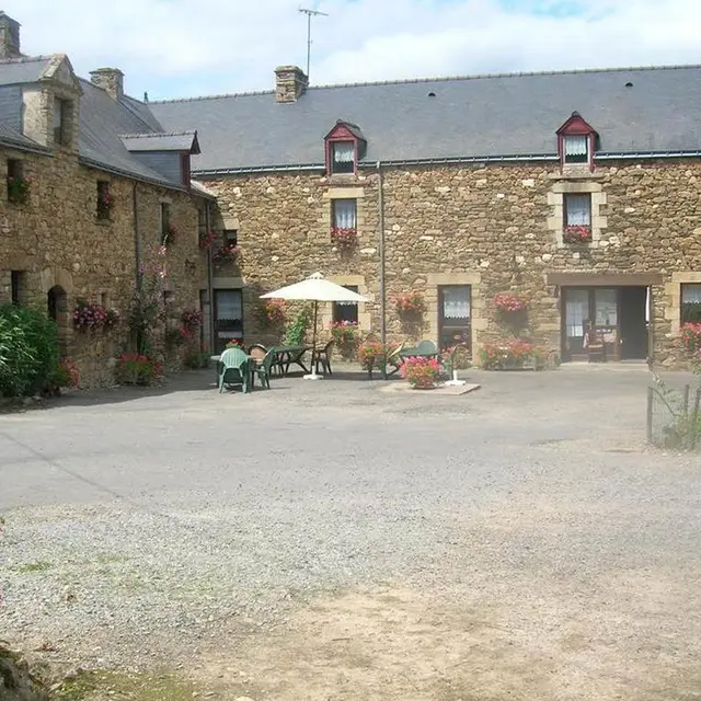 LA GRANGE AUX MOINES - Chambres d'hôtes à St Gravé - Morbihan - Bretagne Sud