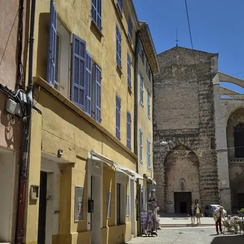 Office de Tourisme de Saint-Maximin