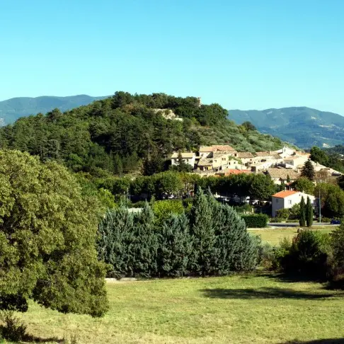 https://www.peipin.fr/wp-content/village-2-1024x486.jpg