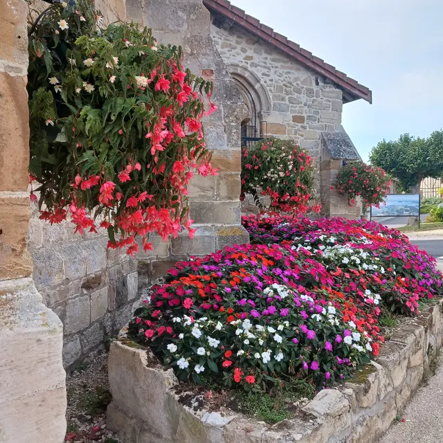 Fleurissement village de Giffaumont-Champaubert_3