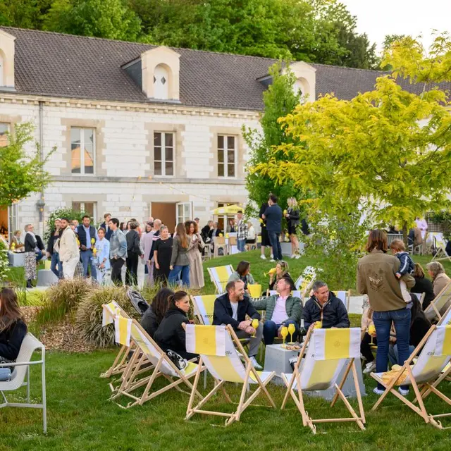 yellow-garden-party-champagne-joseph-perrier-2