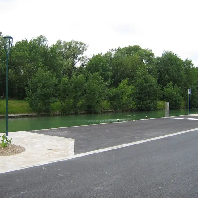 Aire de service - Pogny