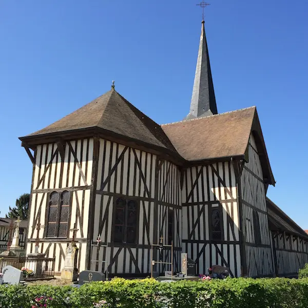 Eglise à Pans de Bois - Outines