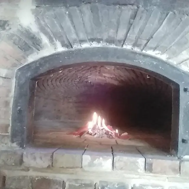 FOUR A PAIN d'Outines