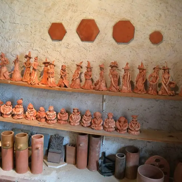 stage enfants poterie Royer