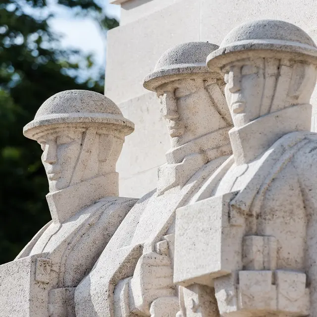 Monument des Anglais < Soissons < Aisne