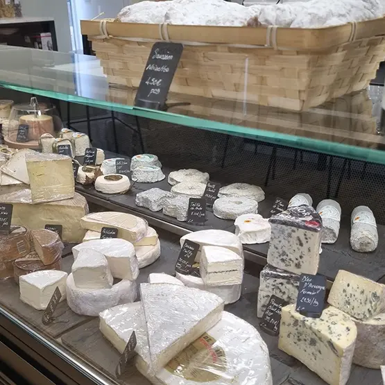 Fromagerie des remparts < Laon < Aisne < Hauts-de-France
