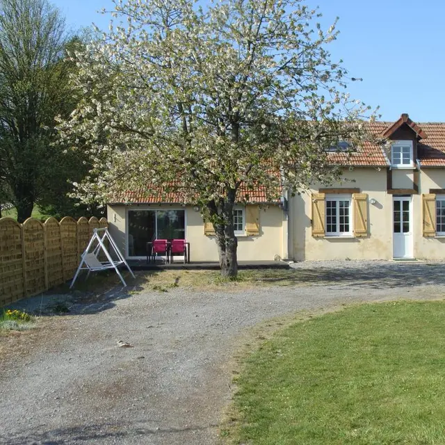 VIRY-NOUREUIL Le Verger