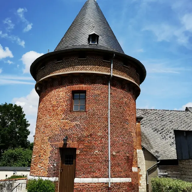 AUBENTON Gîte de la Tour de Chimay