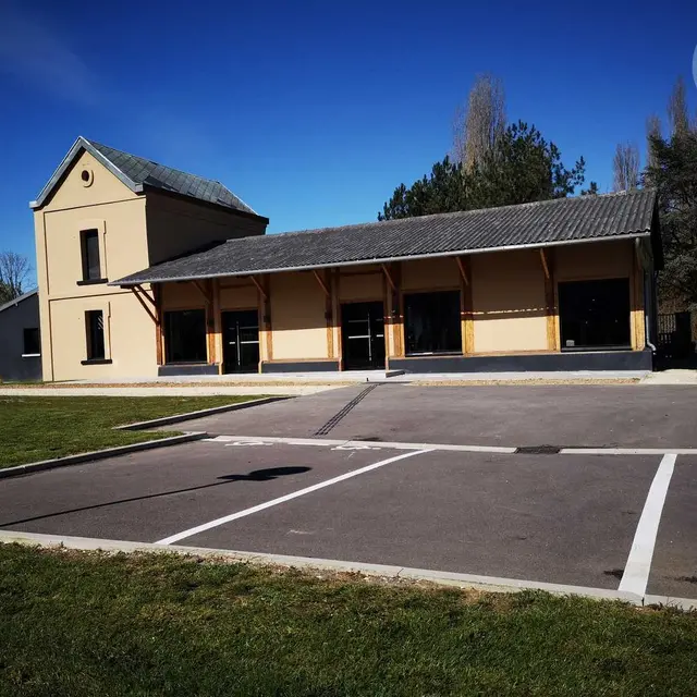 RIBEMONT L'ancienne gare