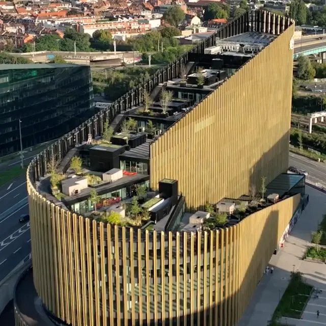 Photo 1 - Immeuble