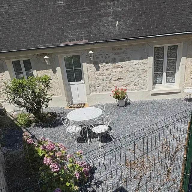 Meublé M. Colosio I < Laon < Aisne < Picardie