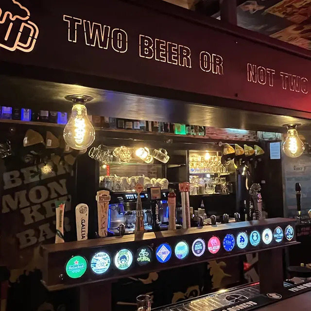 Beer Monkey Bar I < Laon < Aisne < Picardie