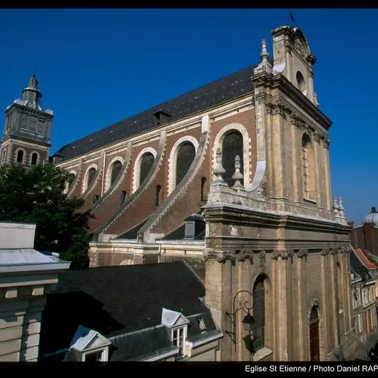 Eglise Saint-Etienne - Vue extérieure