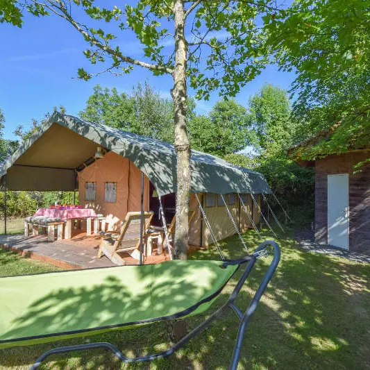Camping du Domaine d'Essendiéras