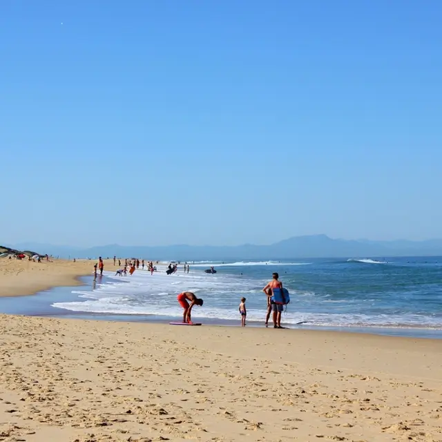 Plage des Casernes