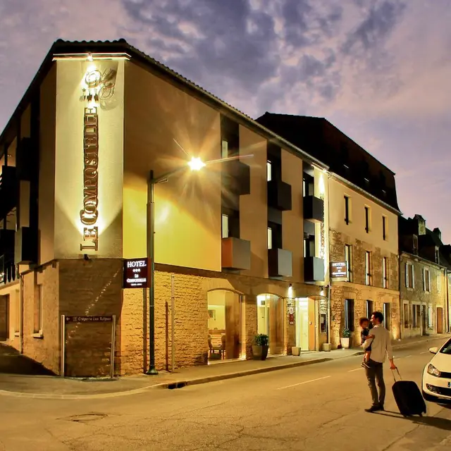 Hotel-Le-Compostelle-Sarlat-Perigord-noir