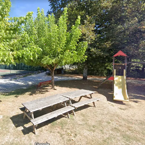 aire de jeux corgnac bourg
