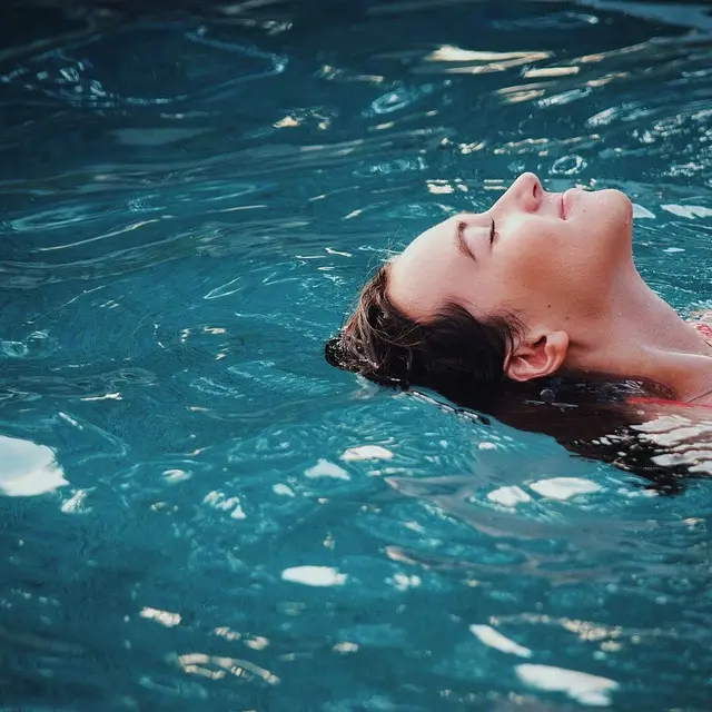 piscine-pixabay
