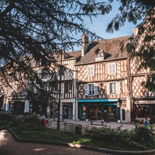 Centre-ville_-_Bourges-Ad2T_du_Cher-4170