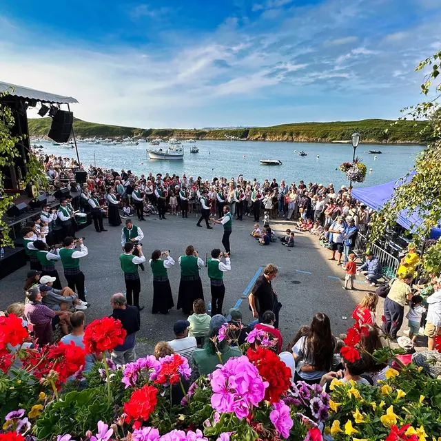 524900453_1089814206579446_7943551480394496811_n (1)