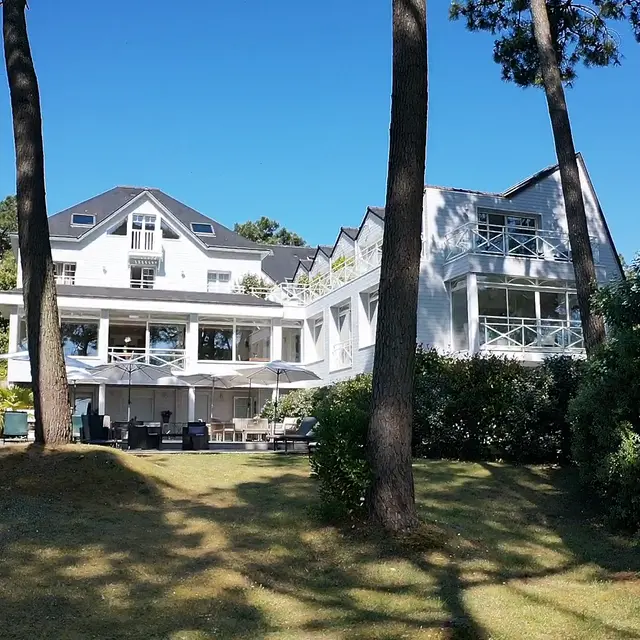 6A1B51D5-6122-4656-9349-540FA85CFBDB-(002)