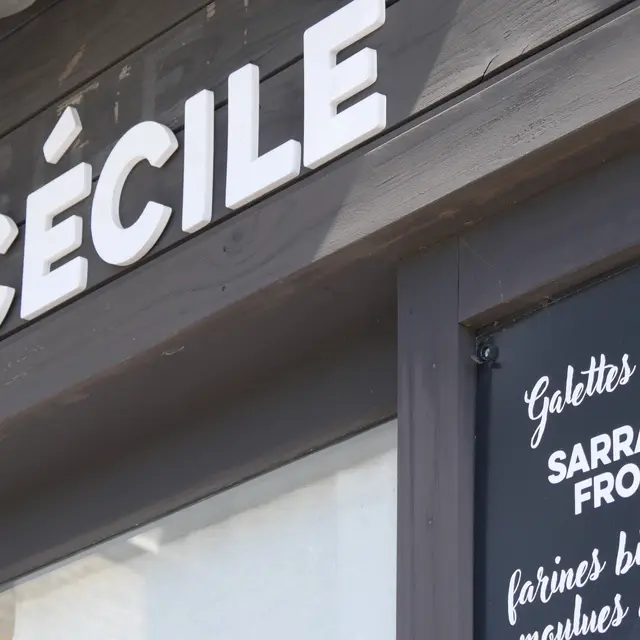 -CREPERIE-MARIE-CECILE---1-