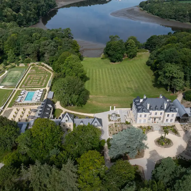 Domaine de Locguénolé & Spa