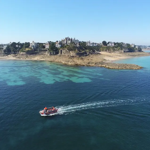 Les Bateaux Rouges excursions maritimes