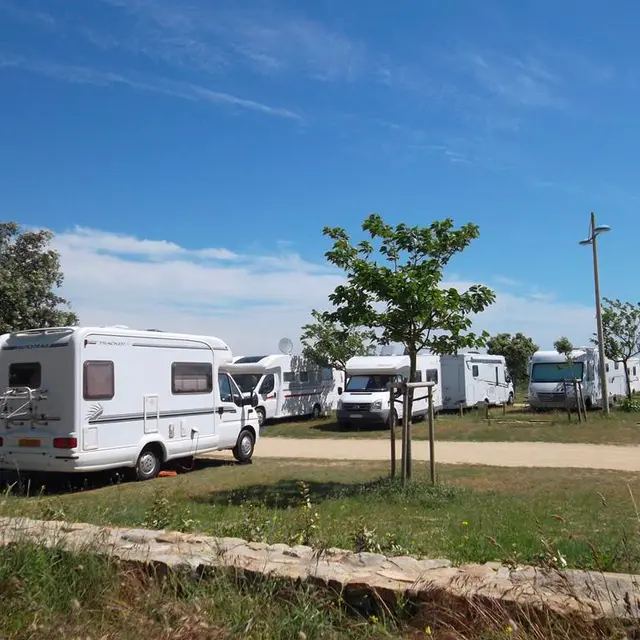 Aire de Camping-cars Erdeven Kerhillio - Morbihan Sud