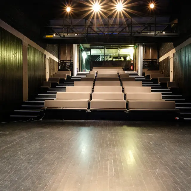 Théâtre de poche - Hédé Bazouges