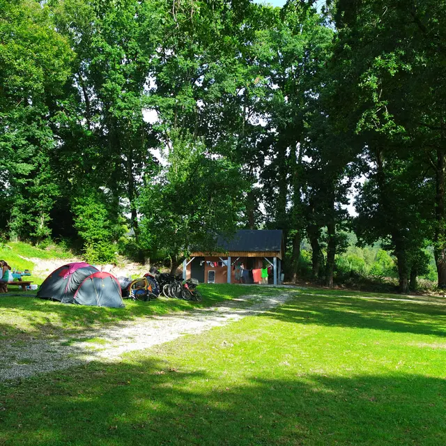 Aire naturelle de camping Saint-Aignan