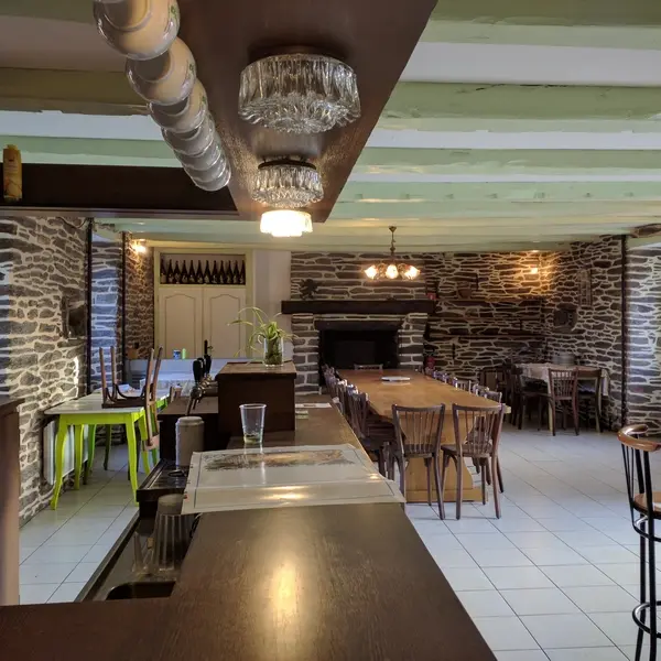 Auberge le Pont du Secret_Paimpont_bar