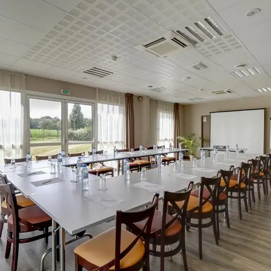 Brit Hotel Saint-Meen-le-Grand