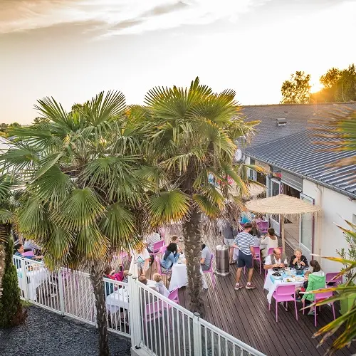 CAMPING-EMERAUDE-Saint-Briac-extérieur