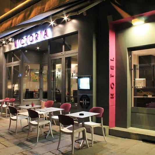 Le Victoria Rennes facade