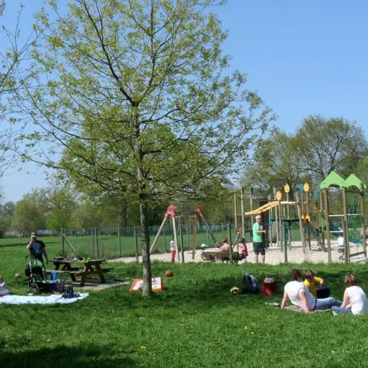 Camping Municipal le Vieux Châtel