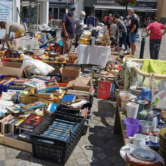 Vide grenier juillet au Conquet