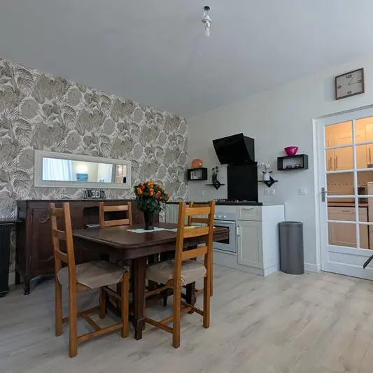 Gite l'orchidee st-meen-le-grand