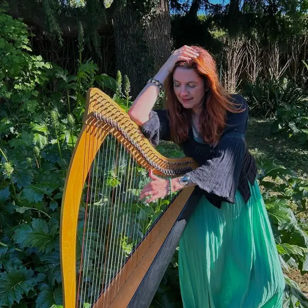 Gael chants celtes - concert d'automne - harpe - Tréhorenteuc - Brocéliande